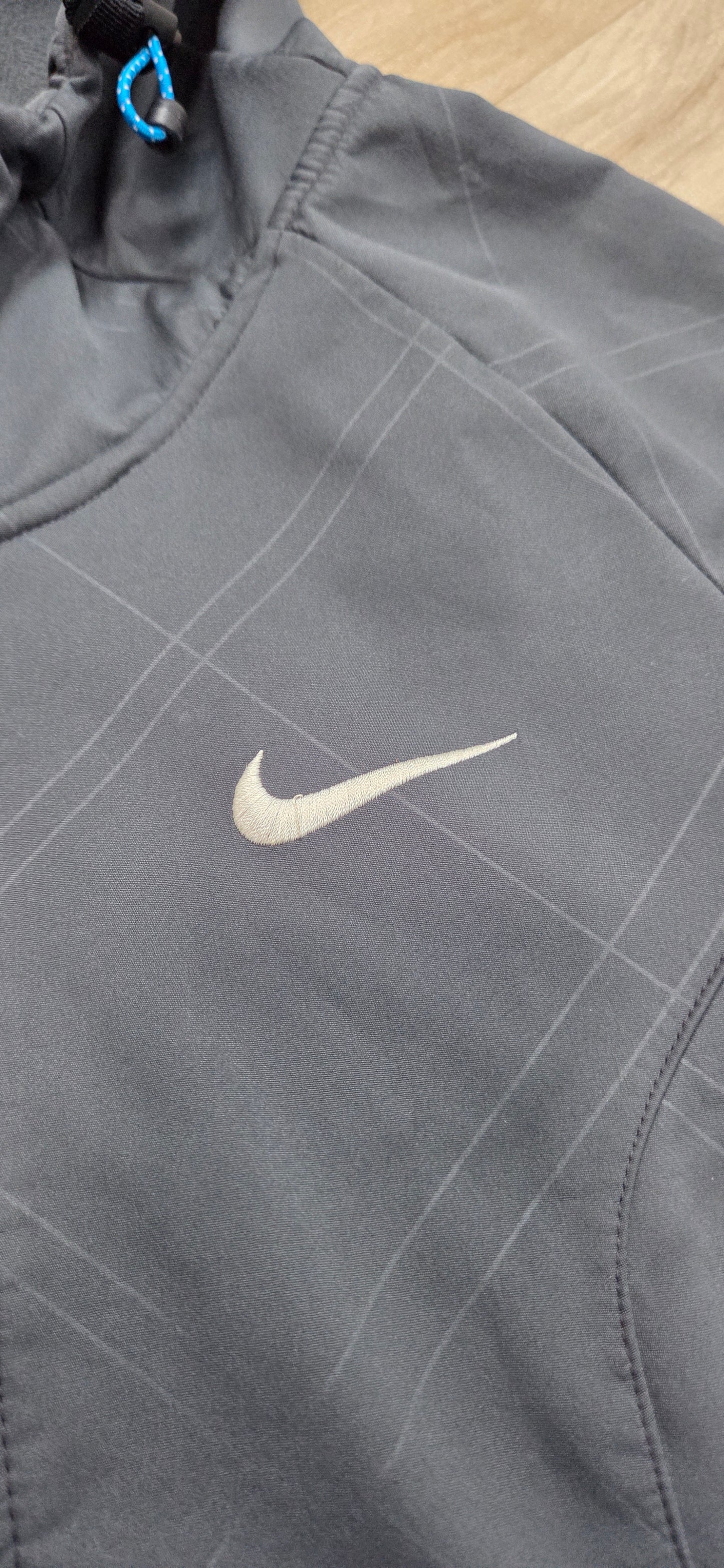 Nike Vintage Softshell jacke 2010 Athletic Dept